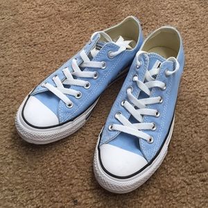 Low Top Converse